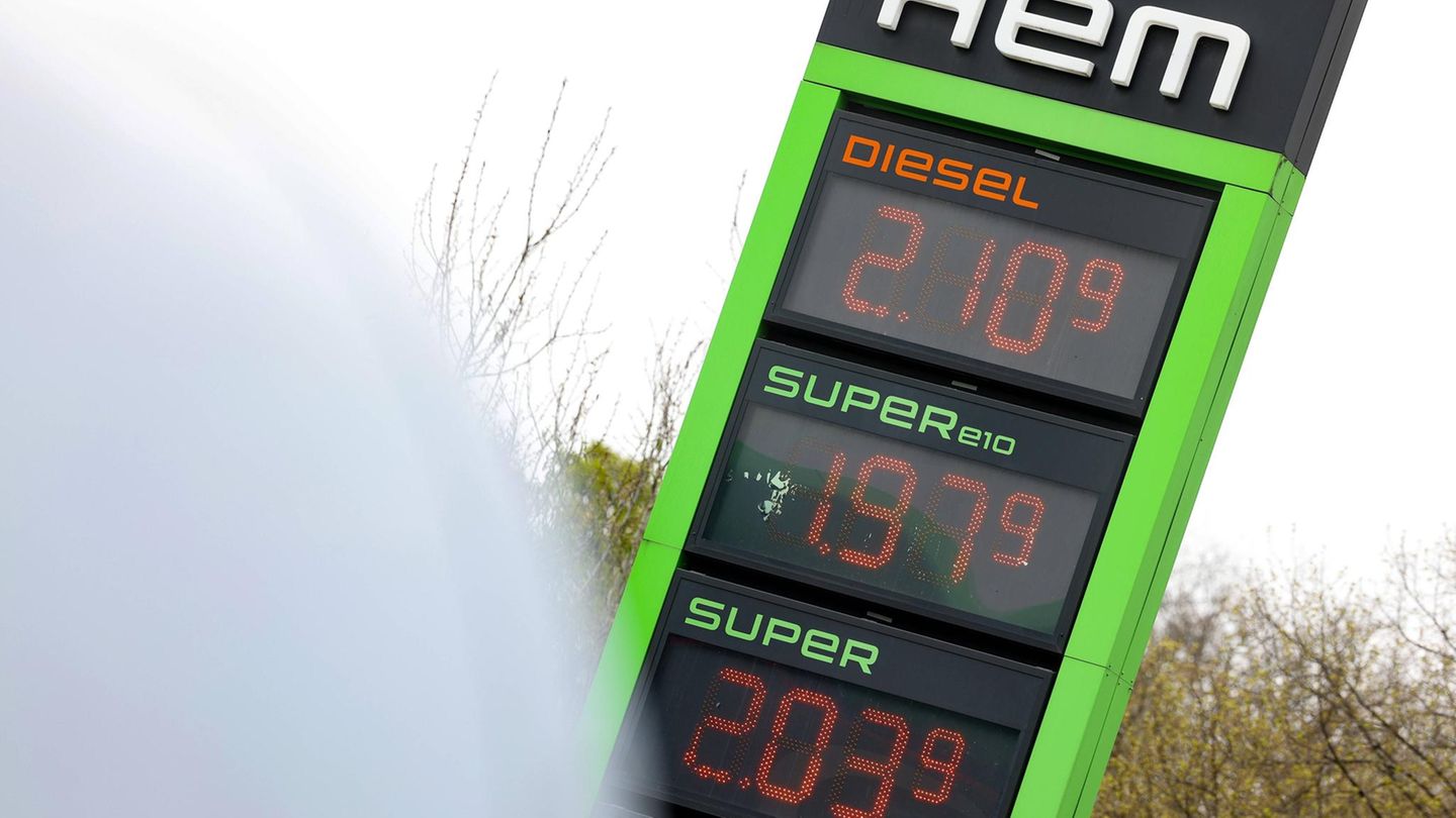 Trotz Rekordpreisen: Sprit ist inflationsbereinigt nicht teurer als vor 15 Jahren