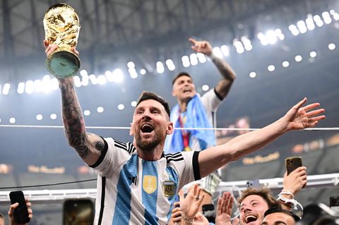 Lionel Messi nach dem Gewinn der Weltmeisterschaft 2022