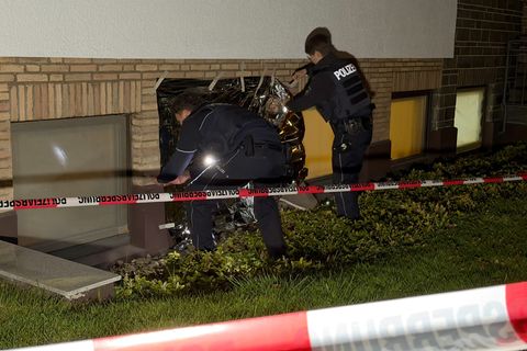 Der Bruder der Toten hatte seine Schwester in ihrer Tiefkühltruhe entdeckt. (Archivbild) Foto: Christian Müller/dpa