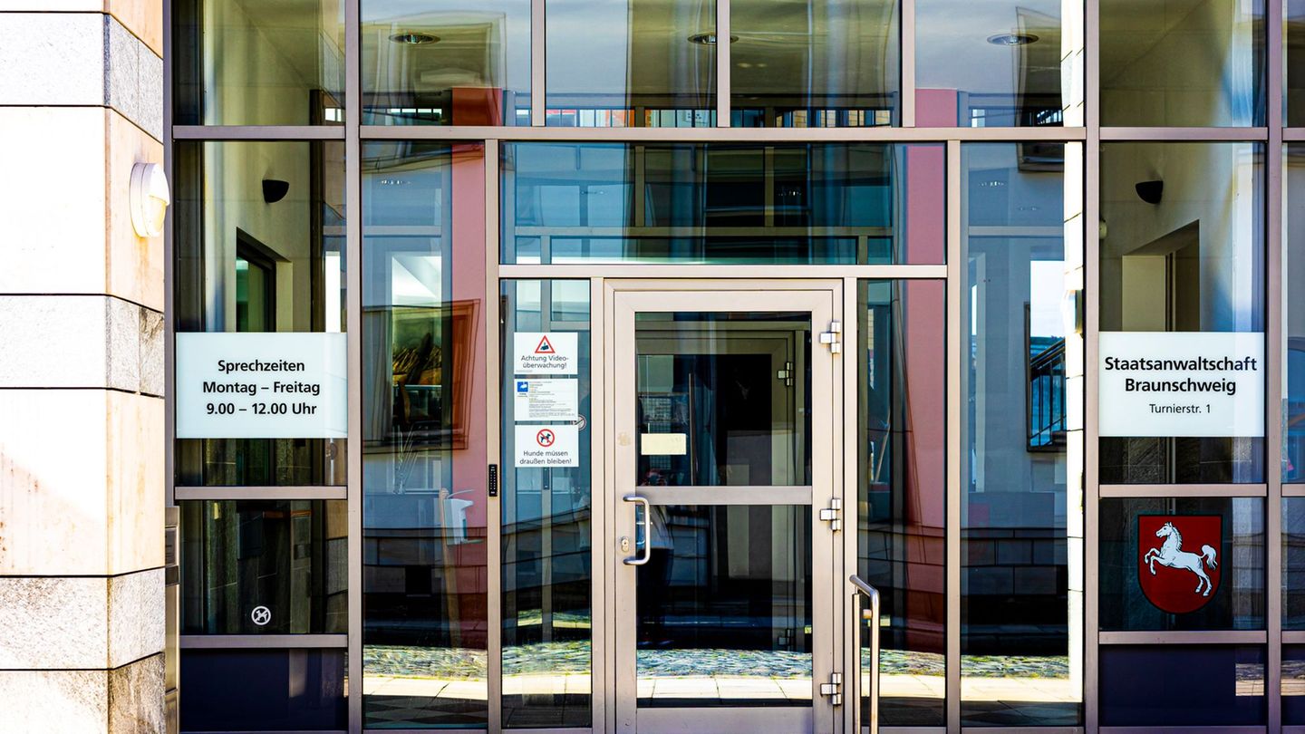 Fortsetzung im Justizskandal: Gefälligkeiten im Gefängnis für Sex im Büro? - Neue Anklage