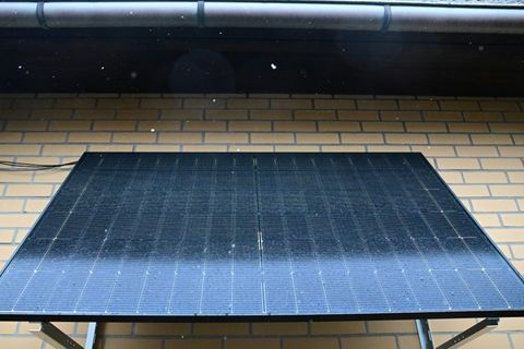 Mini-Solaranlage an Wohnhaus