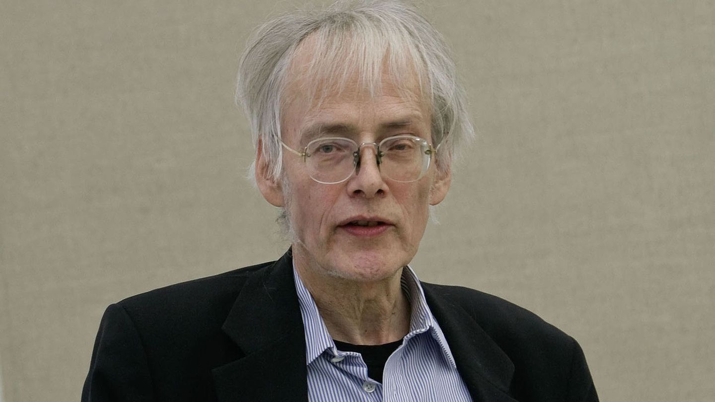 Der emeritierte Professor der Kunstakademie Münster, der in Hannover und Berlin lebte, galt als ein Pionier der Konzeptkunst. Fo