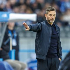 Hertha-Trainer Stefan Leitl fordert ein seriöses Saisonende. (Archivbild) Foto: Andreas Gora/dpa