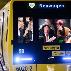 Anfang September ging der erste U-Bahn-Zug der neuen Baureihe JK auf der U2 in Betrieb. (Archivbild) Foto: Bernd von Jutrczenka/