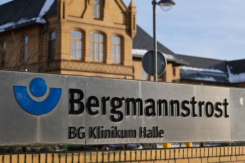 Ein Brand-Opfer aus Crans-Montana ist in die Schweiz zurückgekehrt. (Symbolbild) Foto: Jan Woitas/dpa