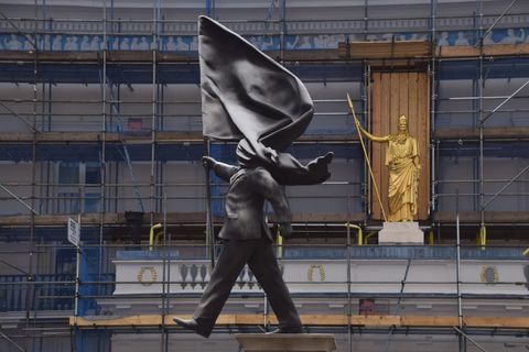 Bisher gibt es keine offizielle Bestätigung dafür, dass der britische Künstler Banksy hinter diesem Kunstwerk steckt. Foto: Vuk