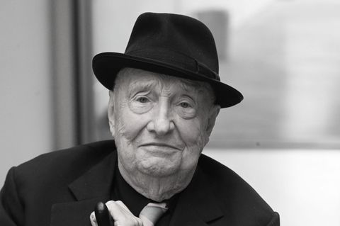 Ein schwarz-weiß Portät von Georg Baselitz