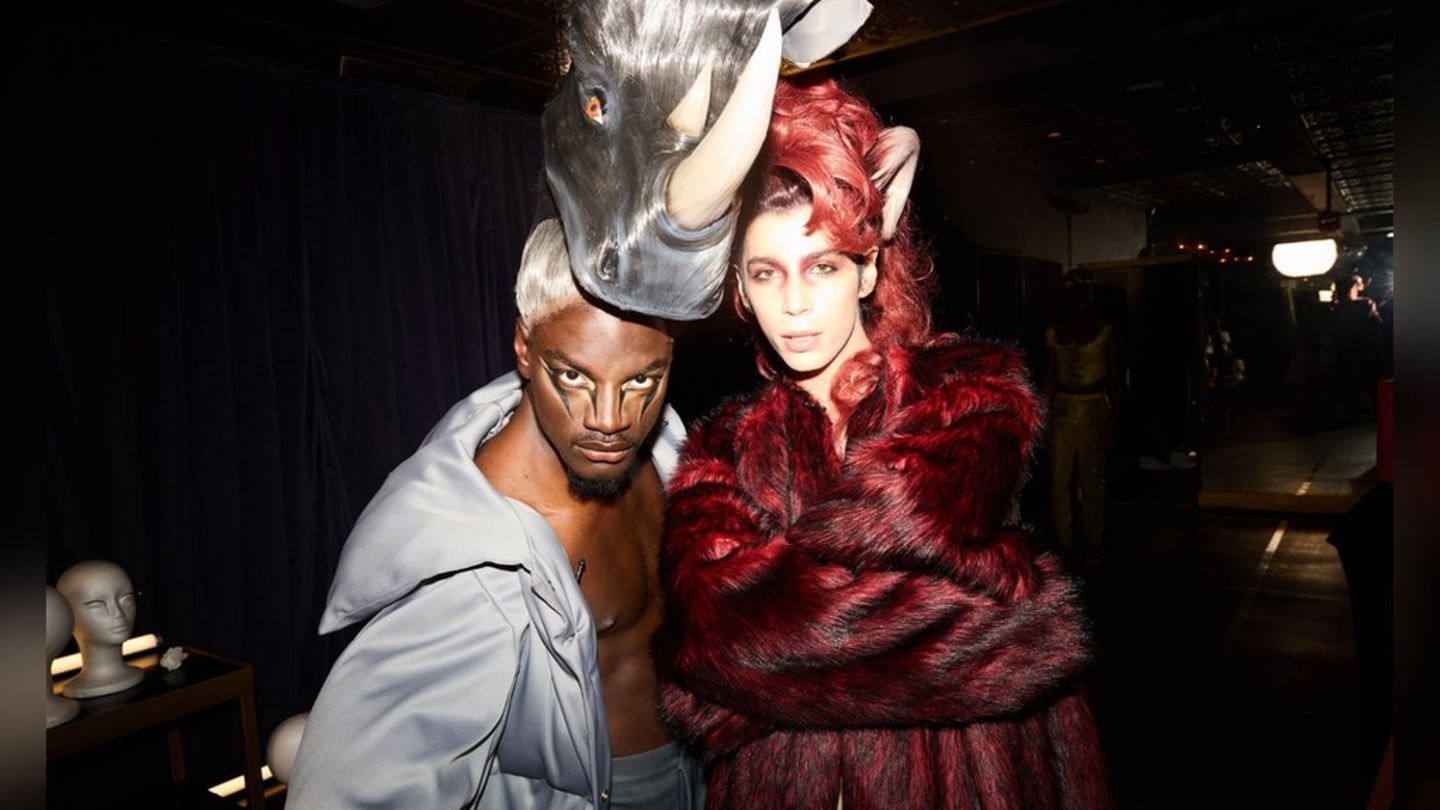 Im Dauer-Zoff mit "GNTM"-Konkurrent Godfrey: "Steinbock" Alexavius (r.)