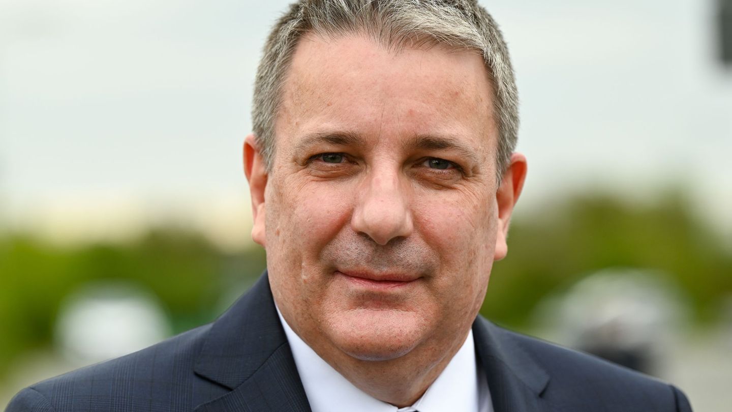 Kai Beckmann ist neuer Chef von Merck. (Archivbild) Foto: Arne Dedert/dpa