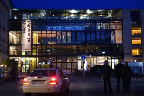 Die feierliche Verleihung ist für den 6. Juni in der Akademie der Künste geplant. (Archivbild) Foto: picture alliance / ZB