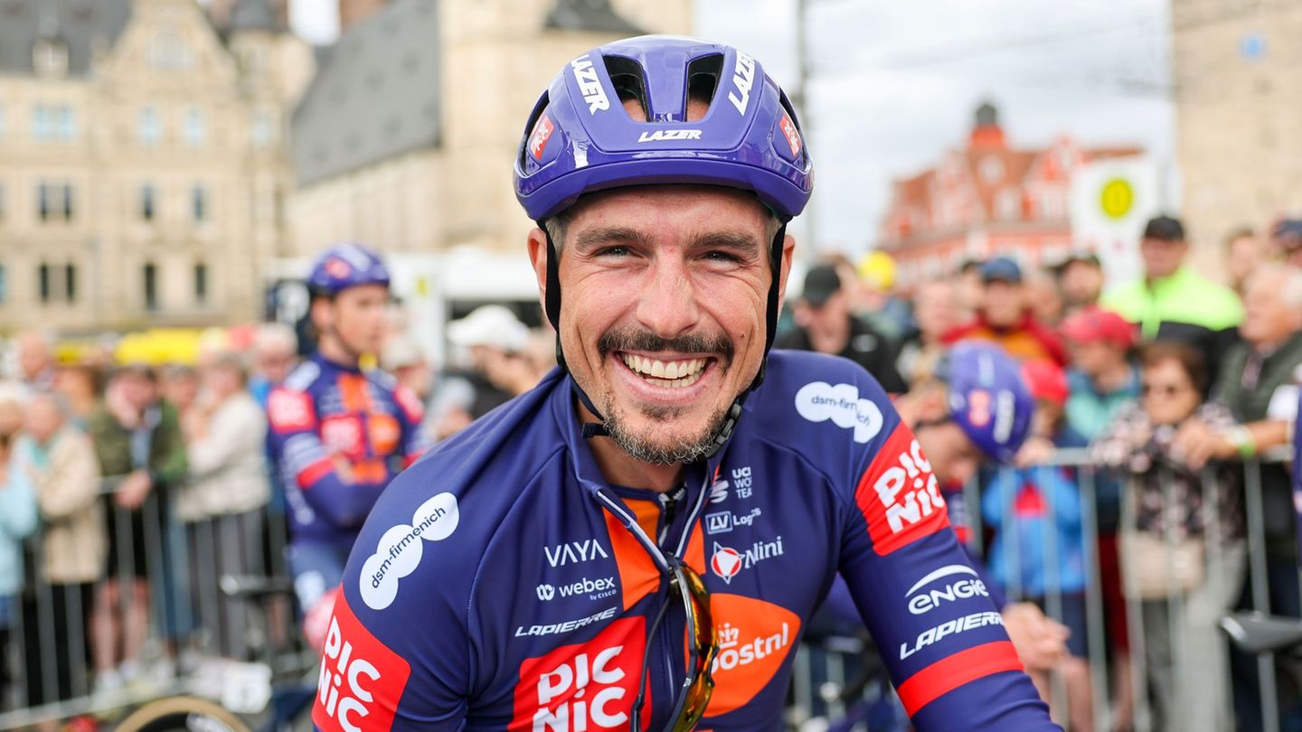 John Degenkolb macht mindestens eine weitere Saison als Radprofi weiter. (Archivbild) Foto: Jan Woitas/dpa