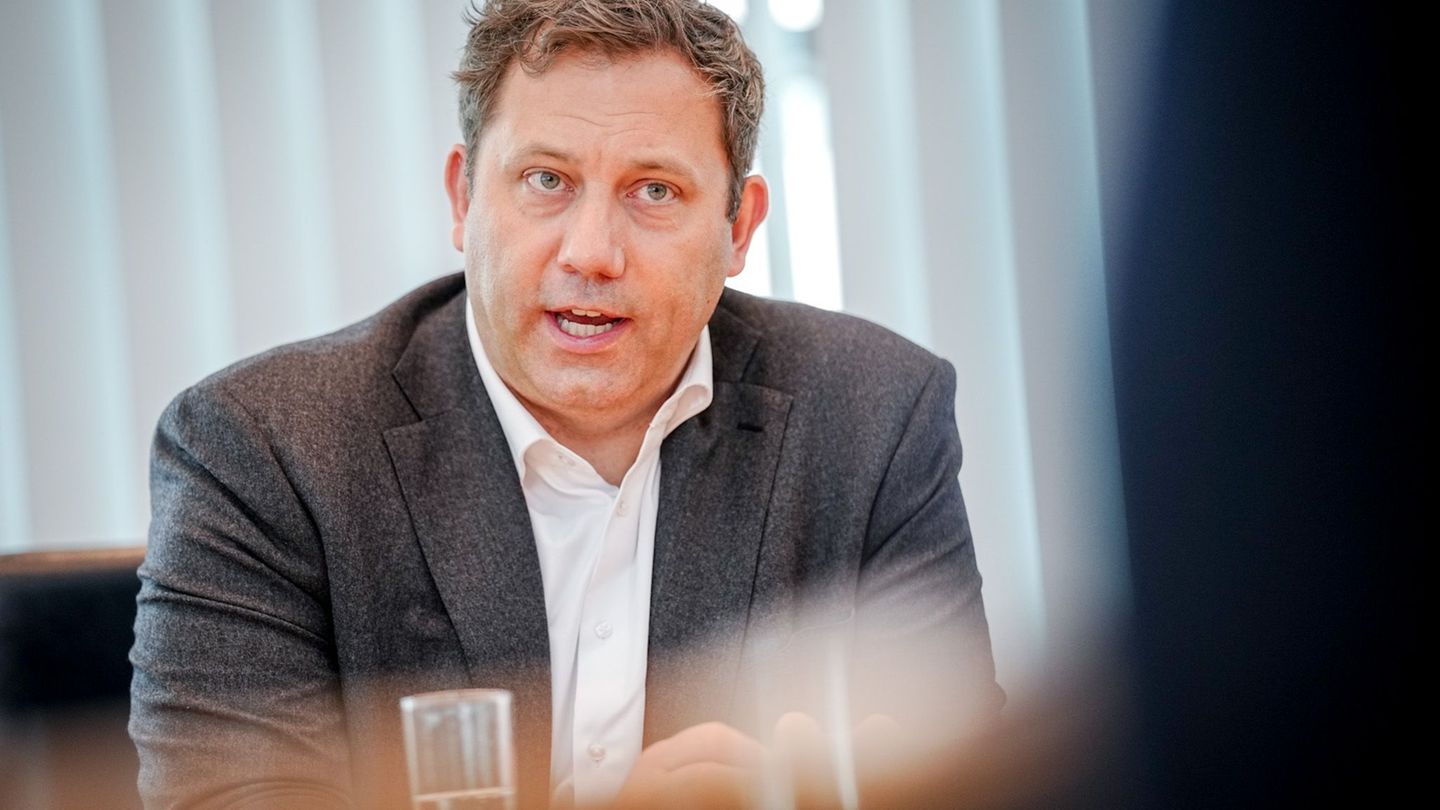 Will dafür kämpfen, dass der 1. Mai als Feiertag erhalten bleibt: Lars Klingbeil