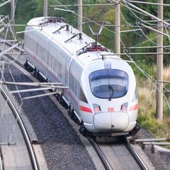 Ein ICE der Deutschen Bahn