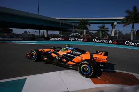 Lando Norris steht in der Sprint-Qualifikation ganz vorne. Foto: Rebecca Blackwell/AP/dpa