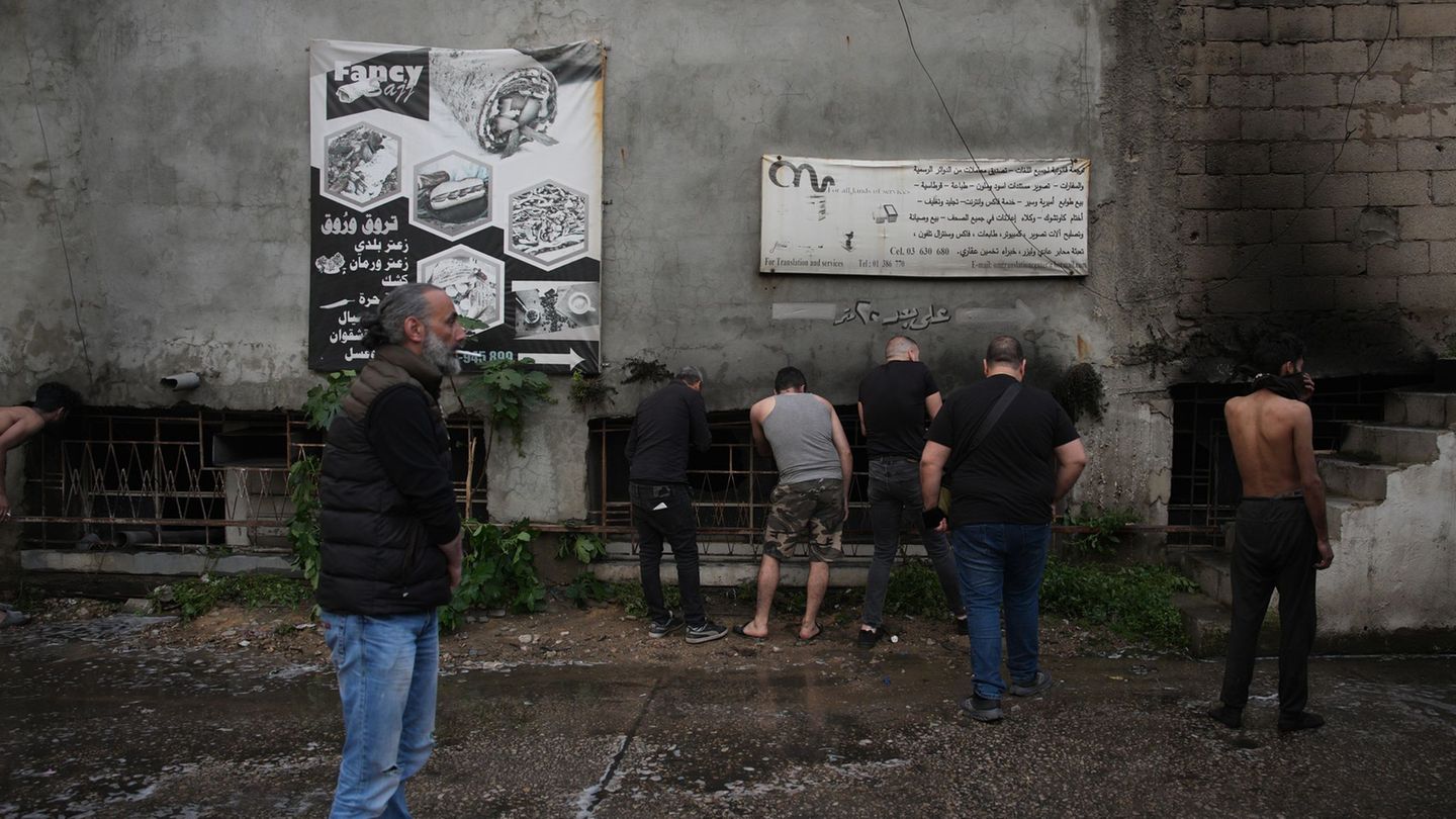 Die Waffenruhe zwischen Israel und der Hisbollah im Libanon ist fragil. Foto: Hassan Ammar/AP/dpa