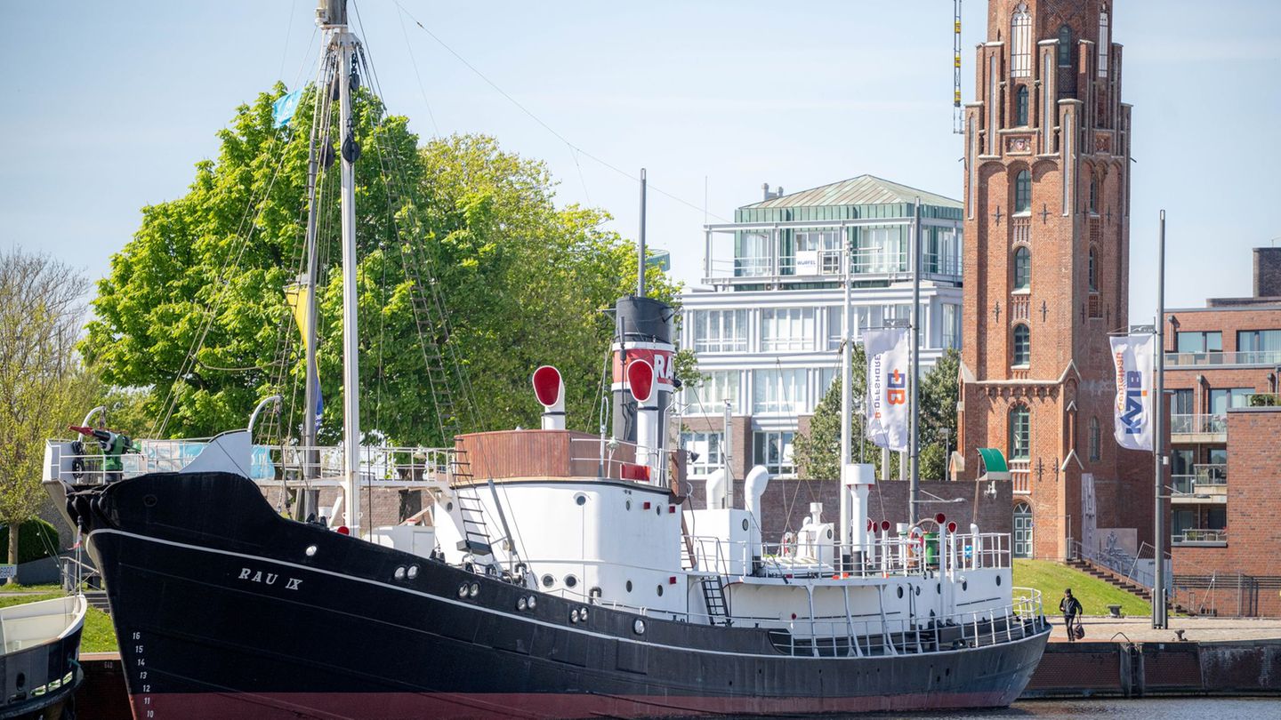Das Walfangschiff "Rau IX" wurde 1939 gebaut. Heute ist es ein Museumsschiff. Foto: Janet Binder/dpa