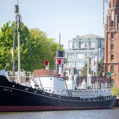 Das Walfangschiff "Rau IX" wurde 1939 gebaut. Heute ist es ein Museumsschiff. Foto: Janet Binder/dpa