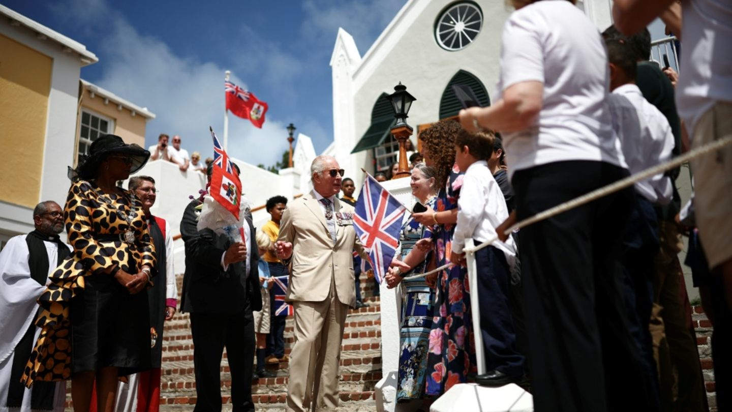 König Charles III. bei seinem Besuch auf Bermuda