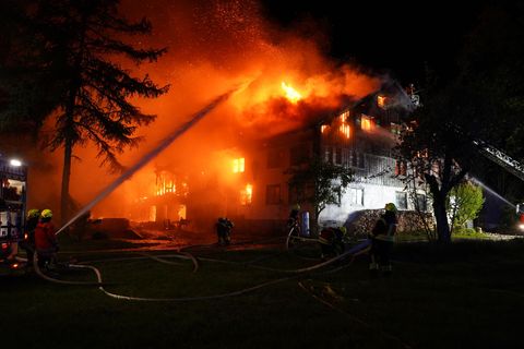Der Schaden durch das Feuer ist enorm. Foto: Reinert/swd-medien/dpa