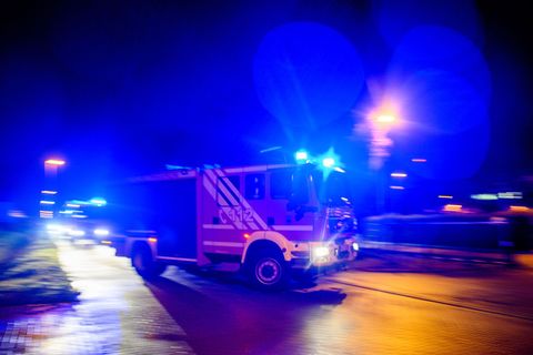 Trotz raschem Einsatz der Feuerwehrkräfte kam für sechs Personen jede Hilfe zu spät. (Symbolfoto) Foto: Klaus-Dietmar Gabbert/dp