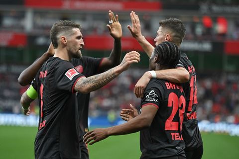 Bayer Leverkusen bejubelte gegen RB Leipzig einen wichtigen Sieg im Kampf um die Champions-League-Teilnahme. Foto: Fabian Strauc