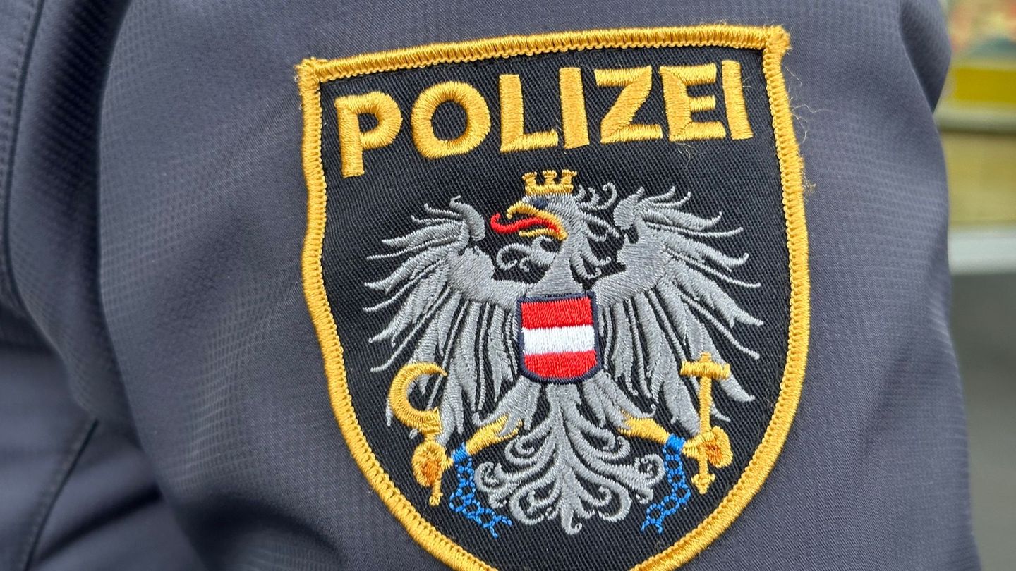 Polizeieinsatz: Wanderer aus Niedersachsen stürzt in Vorarlberg tödlich ab