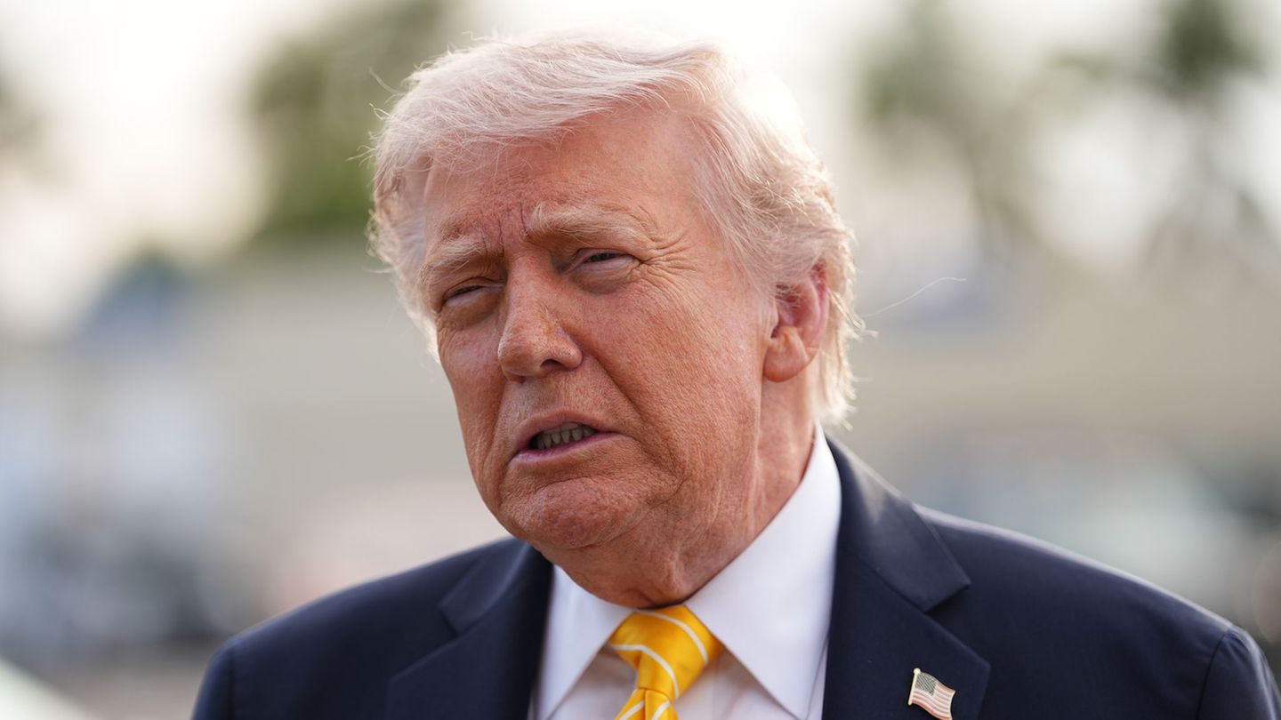 Iran-Krieg: Trump kündigt Überprüfung eines Iran-Plans an