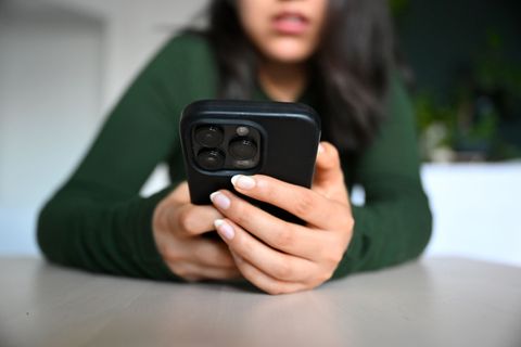 Bei sexualisierter Gewalt im Netz finden Betroffene sachsenweit Unterstützung bei Beratungsstellen. (Symbolbild) Foto: Elisa Sch