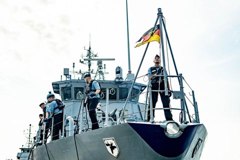 Der deutsche Militärbischof plädiert für eine deutsche Beteiligung an einem möglichen Einsatz an der Straße von Hormus. (Archivb
