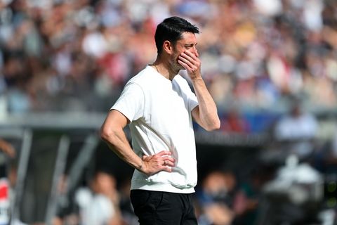 Albert Riera droht das Aus bei Eintracht Frankfurt. Foto: Florian Wiegand/dpa