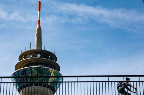 Ab der neuen Woche ziehen über NRW erst einmal wieder Wolken auf. Foto: Thomas Banneyer/dpa