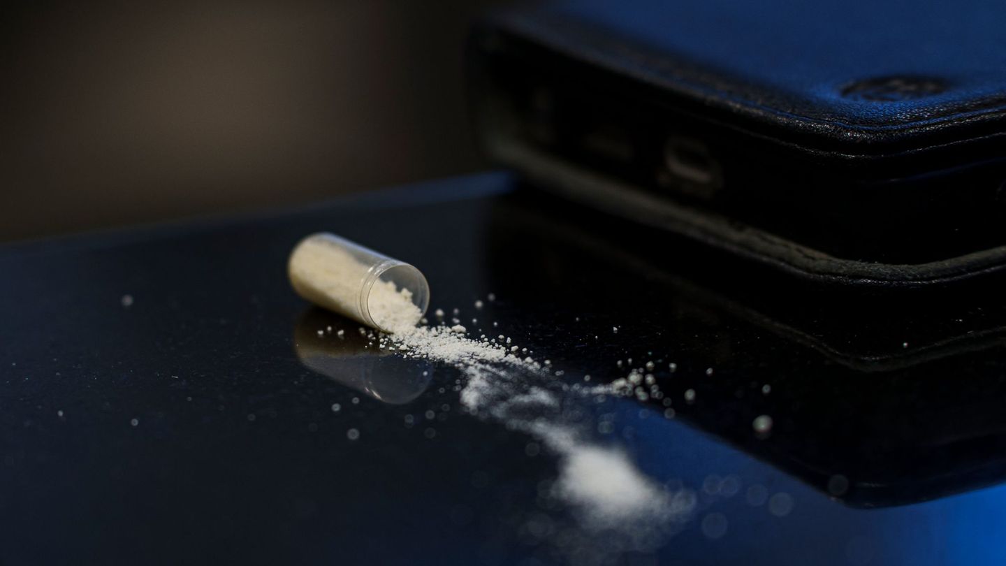 100 Drogentote gab es 2025 in Hamburg. (Symbolbild) Foto: Andreas Arnold/dpa