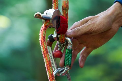 Entdeckt wurde das manipulierte Teil bei einer Routinekontrolle. (Symbolbild) Foto: picture alliance / ZB