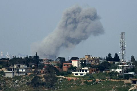 Rauchsäule nach einem israelischen Angriff