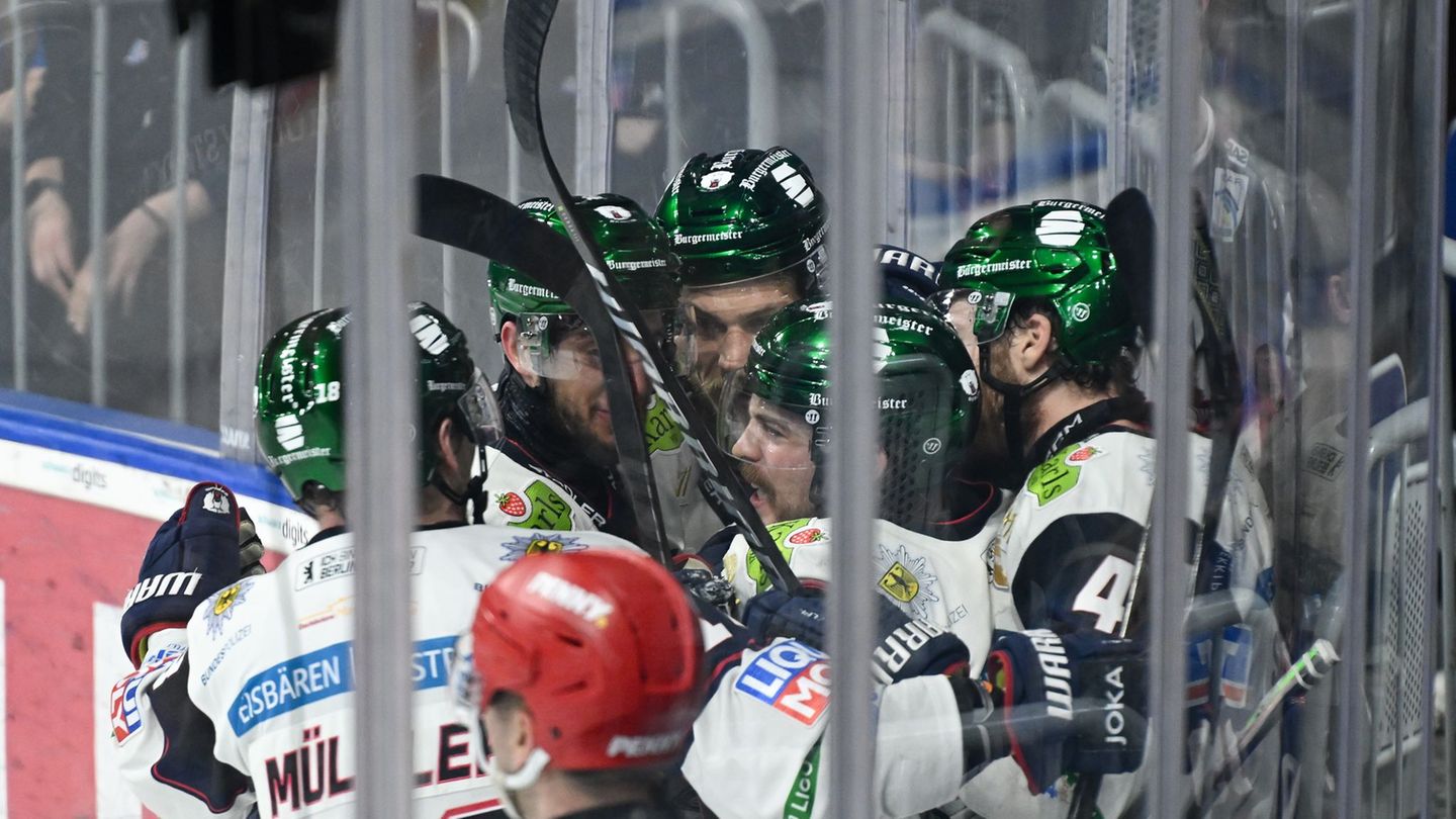 DEL-Playoffs: In Mannheim: Eisbären Berlin holen zwölften Meistertitel