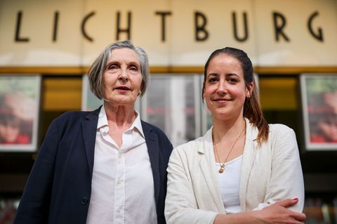 Die Kurzfilmtage unter der Leitung von Madeleine Bernstorff (l) und Susannah Pollheim sind mit der Preisverleihung zu Ende gegan