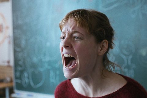 "Das Lehrerzimmer": Carla Nowak (Leonie Benesch), eine junge Lehrerin, kommt durch ihren Idealismus an einer Schule schnell an