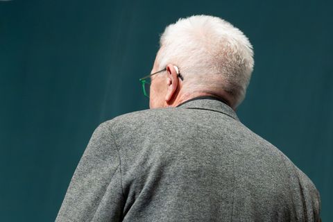 Kretschmann sagt Tschüss - ob er der Öffentlichkeit den Rücken kehrt, ist noch offen. Foto: Silas Stein/dpa