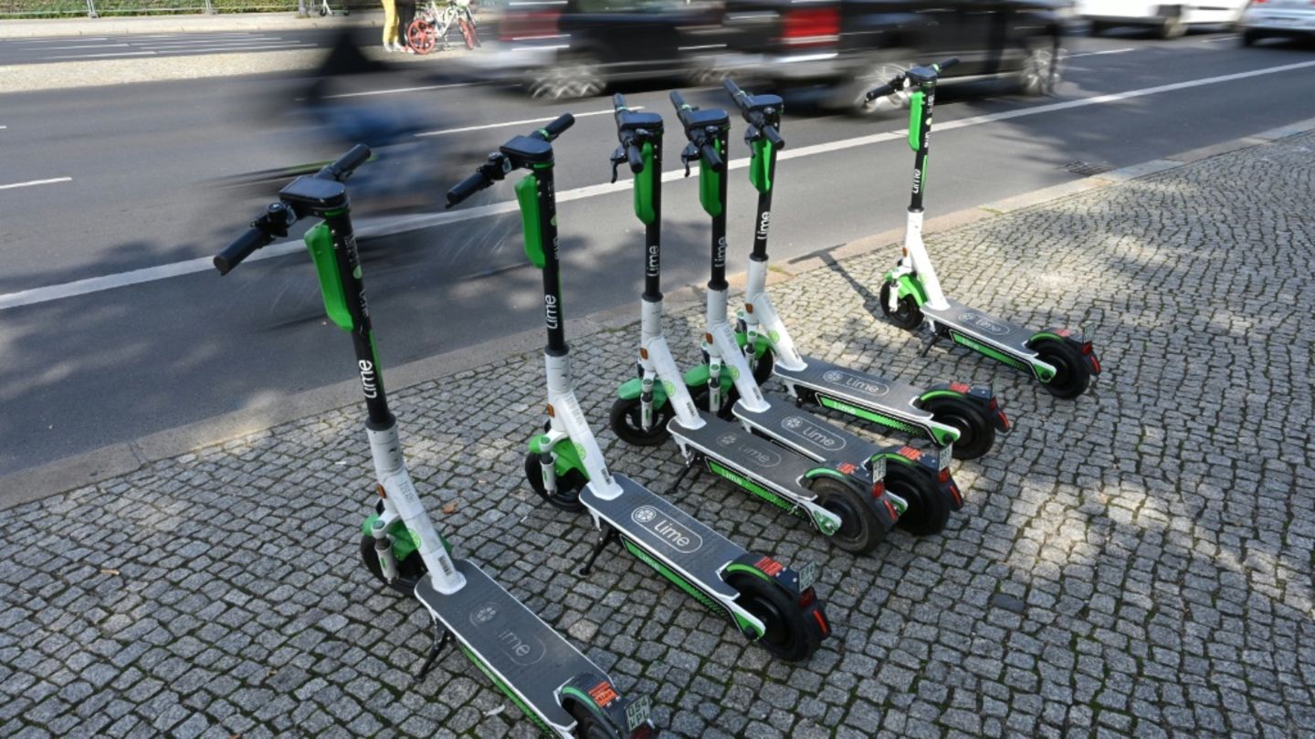 16-Jähriger stirbt bei Unfall mit E-Scooter in Wolfsburg