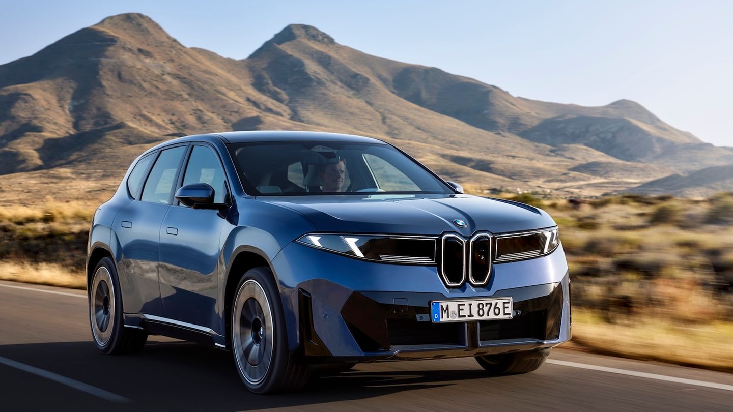 BMW iX3