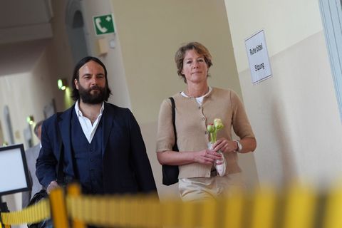 Prozess am Geburtstag: Christina Block auf dem Weg in den Gerichtssaal. Foto: Marcus Brandt/dpa