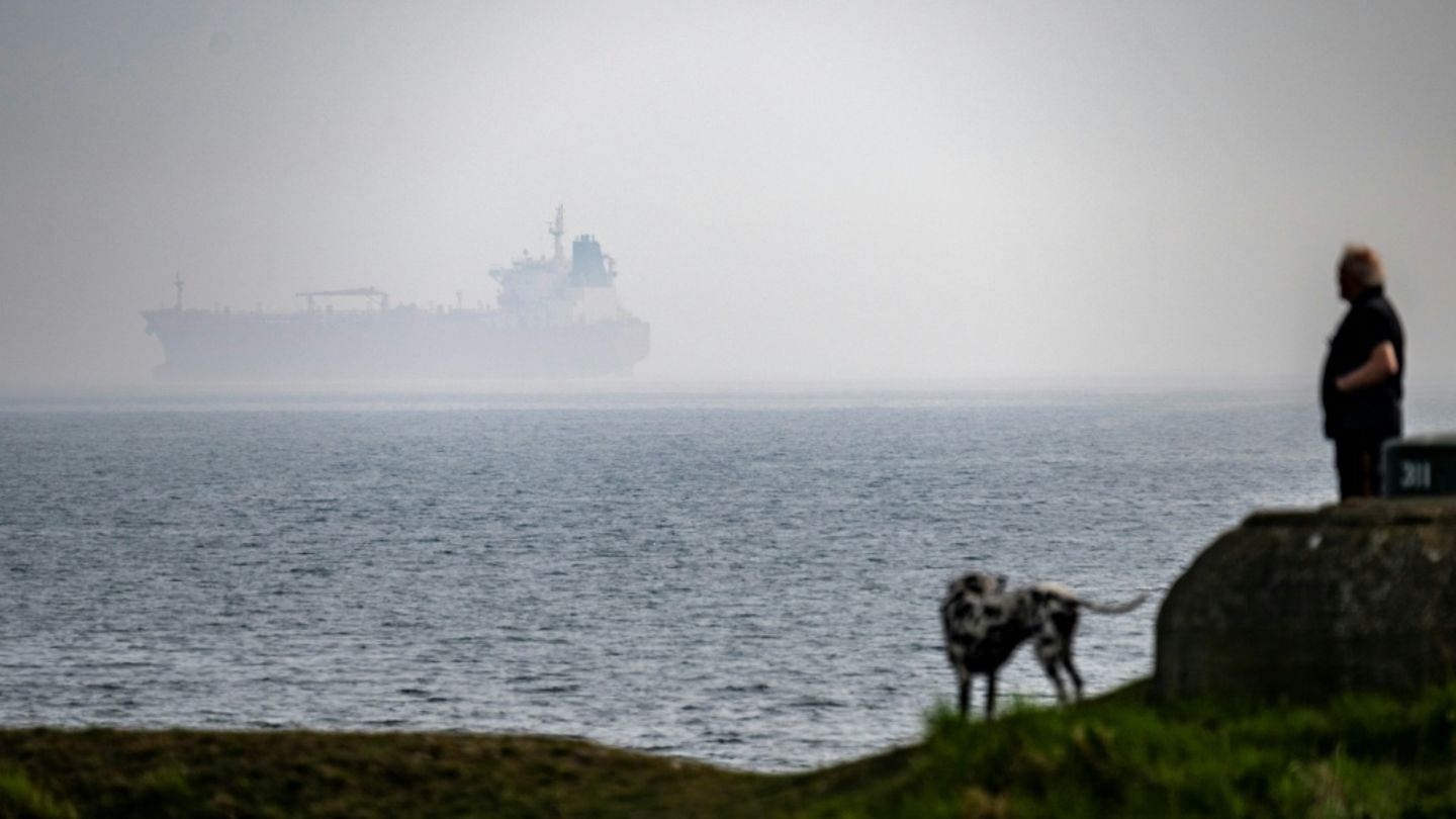 Die "Jin Hui" vor der Küste Schwedens
