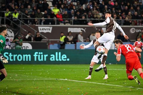 Am 11. April verliert der FC St. Pauli im heimischen Millerntorstadion seine Bundesligapartie gegen den übermächtigen FC Bayern mit 0:5. Manche sagen, Werte seien an diesem Spielort wichtiger als das nackte Ergebnis.