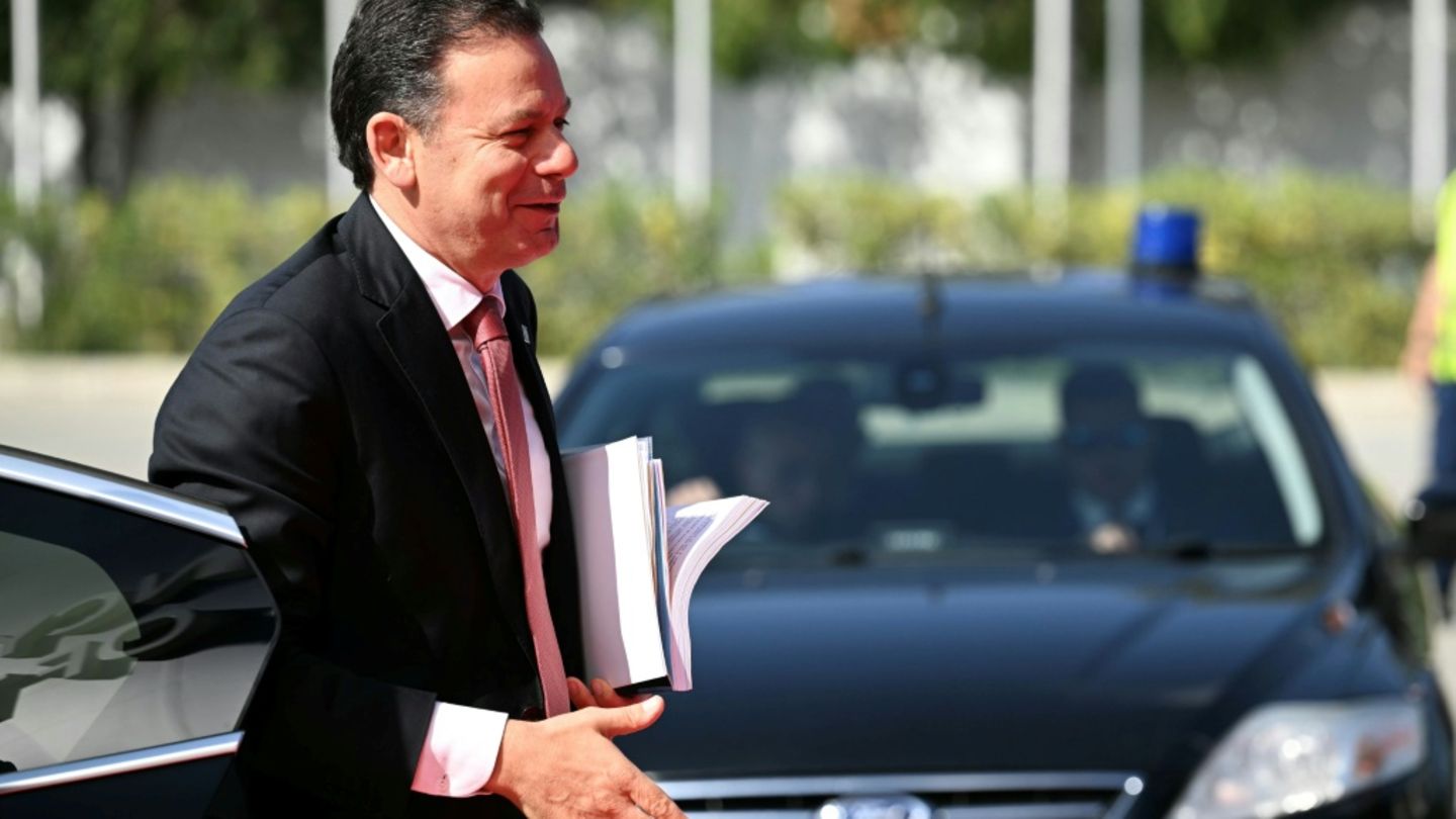 Portugals Regierungschef Montenegro
