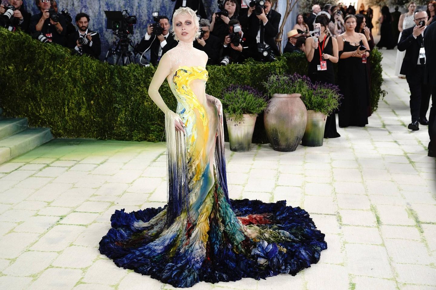 Met Gala Emma Chamberlain 2