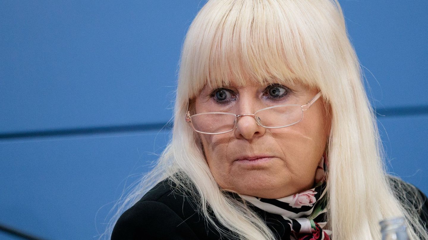 Berlins Innensenatorin Iris Spranger (SPD) fordert schon länger eine Verschärfung des Waffenrechts. (Archivbild) Foto: Carsten K
