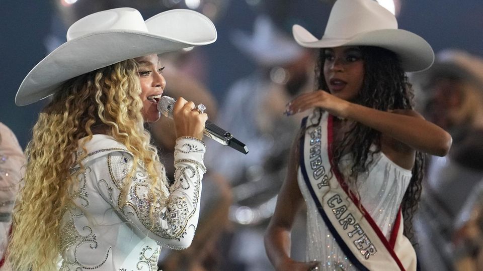 Blue Ivy 2024 auf Tour mit ihrer Mutter Beyoncé