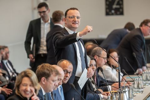 Jens Spahn: Wiedergewählt mit knapp fünf Prozentpunkten weniger als vor einem Jahr. Foto: Michael Kappeler/dpa