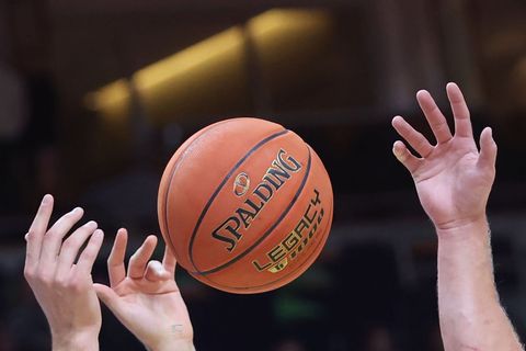 Ein Niederländer wird künftig die Basketballer in Bayreuth trainieren. (Symbolbild) Foto: Christoph Soeder/dpa