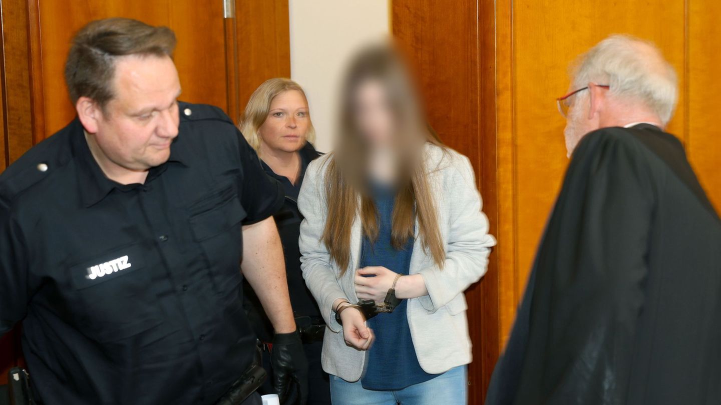 Leiche im Wald entdeckt: Mädchen im Wald ermordet - Lebenslange Haft für Betreuerin